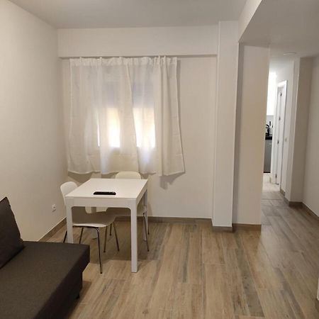 Madrid Rio Apartments ภายนอก รูปภาพ