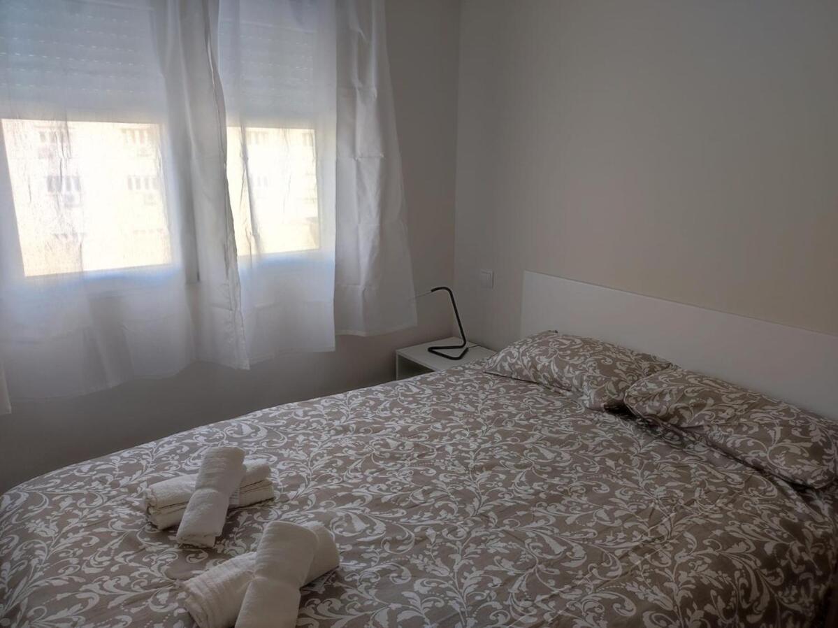 Madrid Rio Apartments ภายนอก รูปภาพ